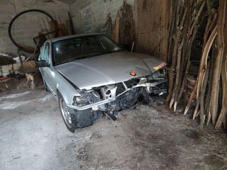BMW 318i - Piezas