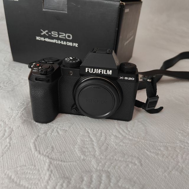 Fujifilm X-S20 - Cámara sin espejo