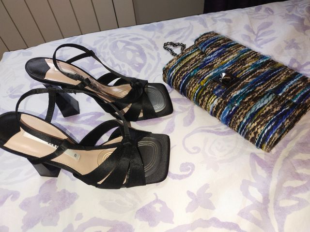 Sandalias de raso tacón negras