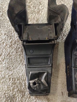Consola central Peugeot 205 x2