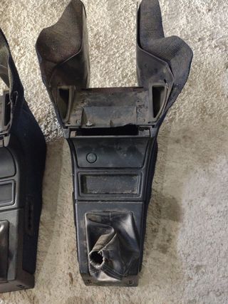 Consola central Peugeot 205 x2