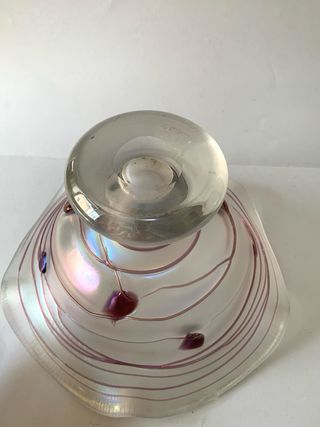 Vaso in vetro viola iridescente  primi ‘900