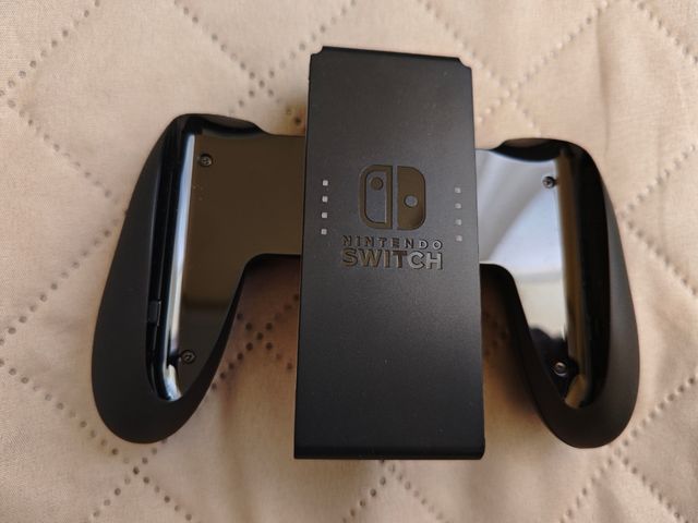 Nintendo Switch OLED - Blanca y Negra