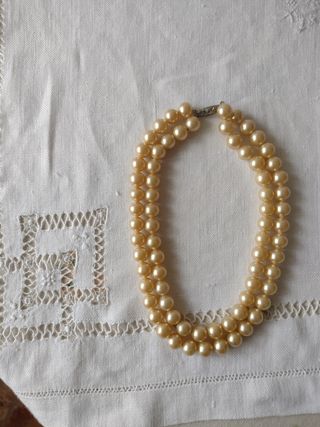 Collar perlas vintage beige
