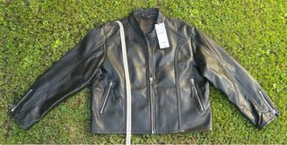 Cazadora cuero Zara XL negra