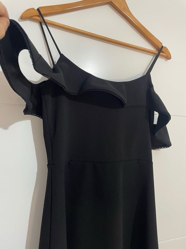 Vestido de “Bershka”. Nuevo