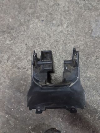 Cubierta Batería Yamaha Aerox 2010