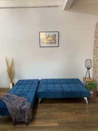 SOFA CAMA AZUL TERCIOPELO