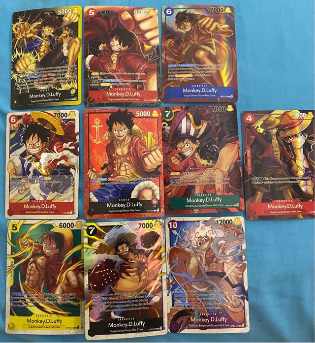 lote 49 cartas One Piece TCG
no originales
