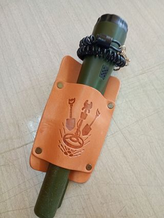 Funda cuero detector pinpointer con clip