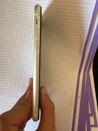 iPhone XR 128GB Blanco - Pantalla rota