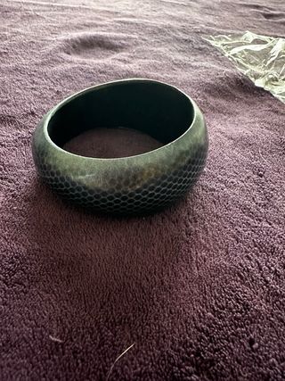 Pulsera gris azulado animal print serpiente