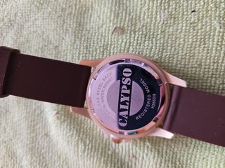 Reloj Calypso marrón dorado