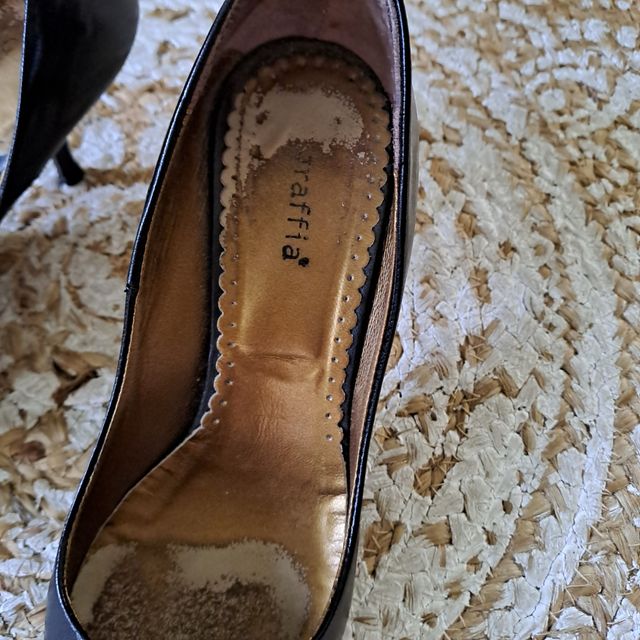 Zapatos de salon negros piel -talla 37