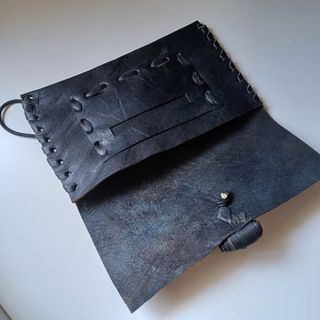 Funda tabaco piel hecha a mano auténtica negro