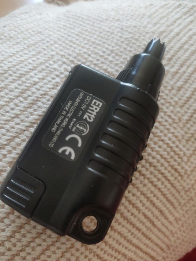 Recortador Panasonic de pelo nasal y de orejas