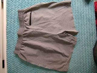 Bermudas Tenth Deportivas - Gris