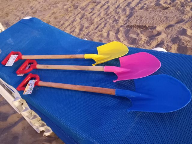 3 Palas playa niños