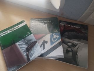 Libros Atención Higiénica y Psicosocial