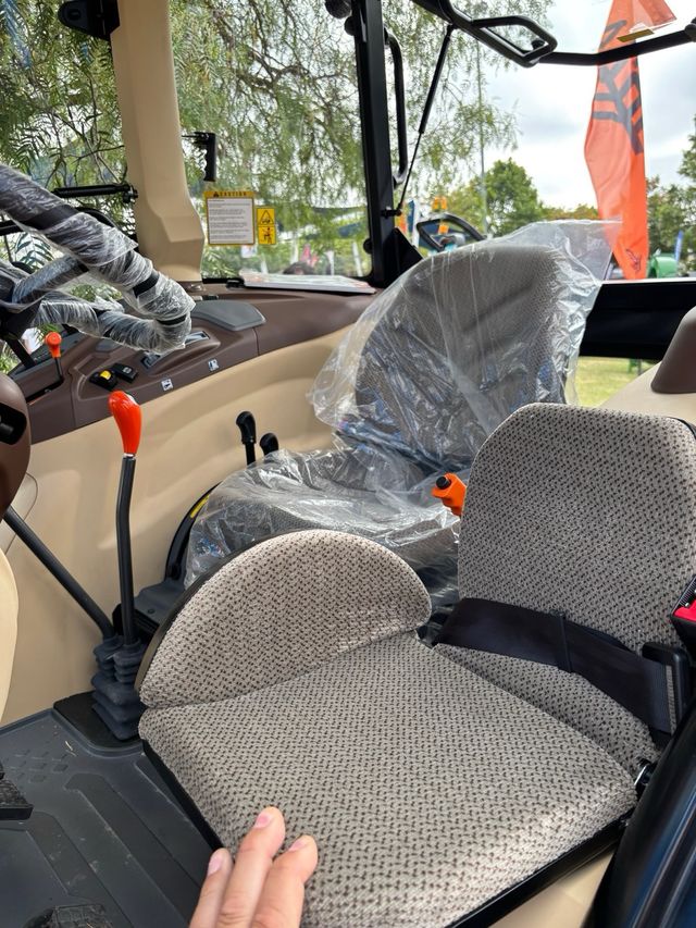 Tractor Tafe 7515 DT con cabina