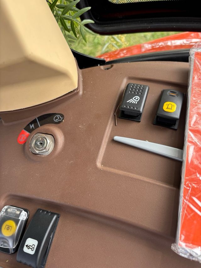 Tractor Tafe 7515 DT con cabina