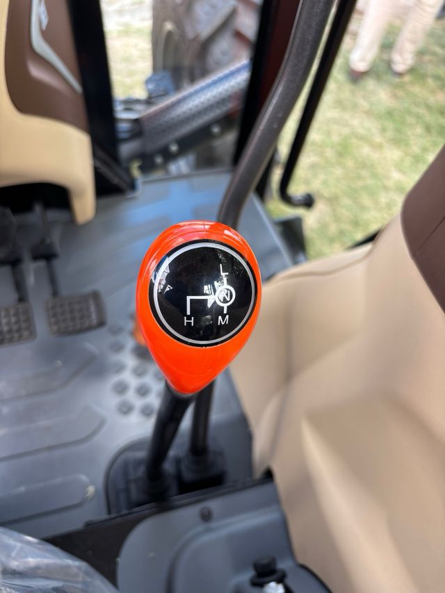 Tractor Tafe 7515 DT con cabina