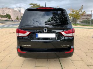 SsangYong Rodius 2015