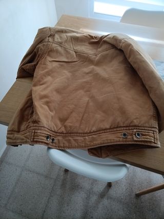 Cazadora A&F marrón - Talla M