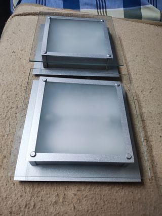 2 Apliques de Pared - Metal y Cristal