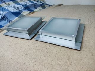 2 Apliques de Pared - Metal y Cristal