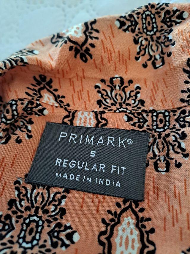  Dos camisas primark y shein el precio de las dos 