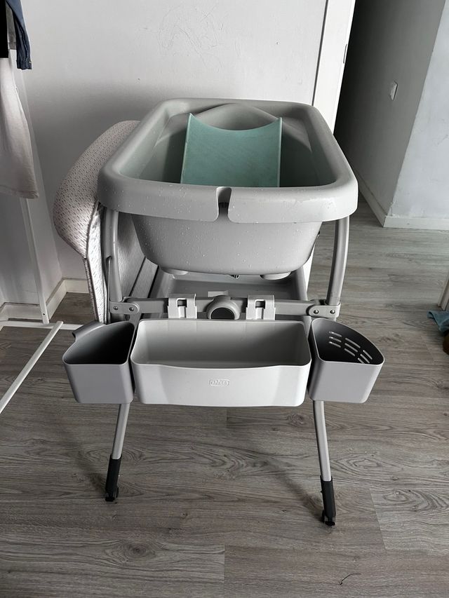 Bañera-cambiador bebé marca chico