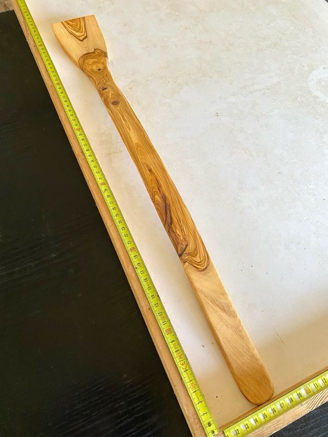 Paleta madera olivo 65 cm