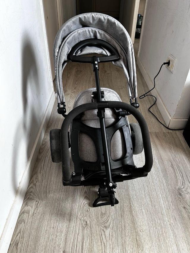 Triciclo infantil gris - Plegable