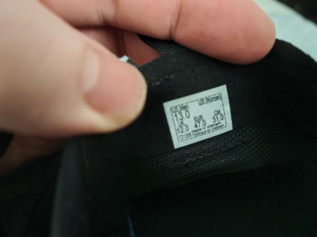 VANS ULTRARANGE EXO negras