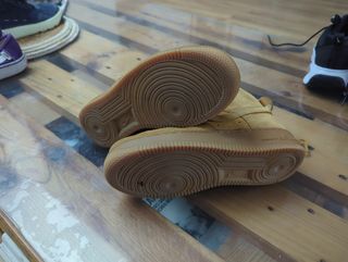 NIKE Air Force 1 - Bota Marrón 38.5