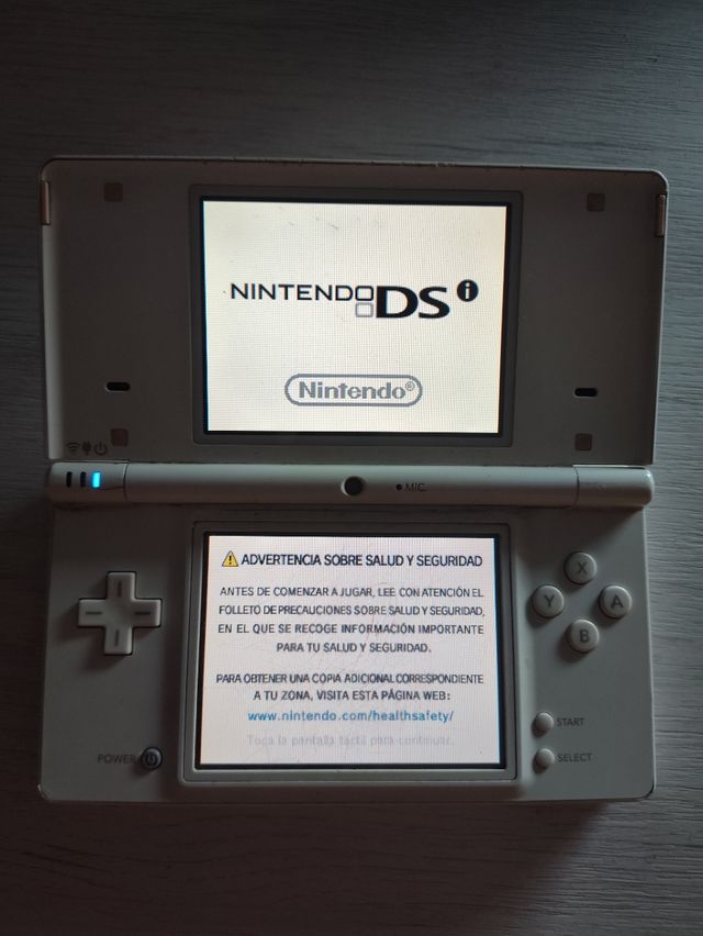 Nintendo DS Lite blanca + juego