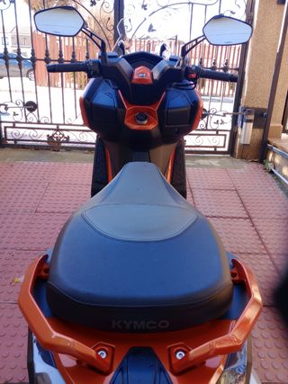 Kymco DTX 125 - Scooter
