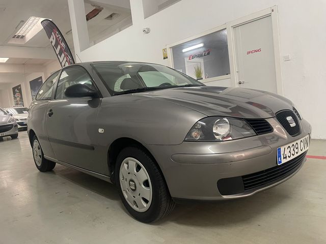 SEAT Ibiza 2004