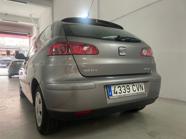 SEAT Ibiza 2004