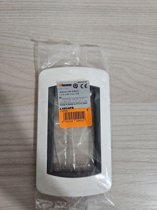 Placca Bticino Living 4 posti bianca