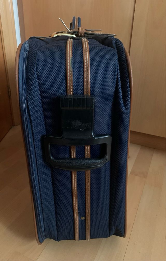 Maleta azul y marrón lona 70x 50x 25