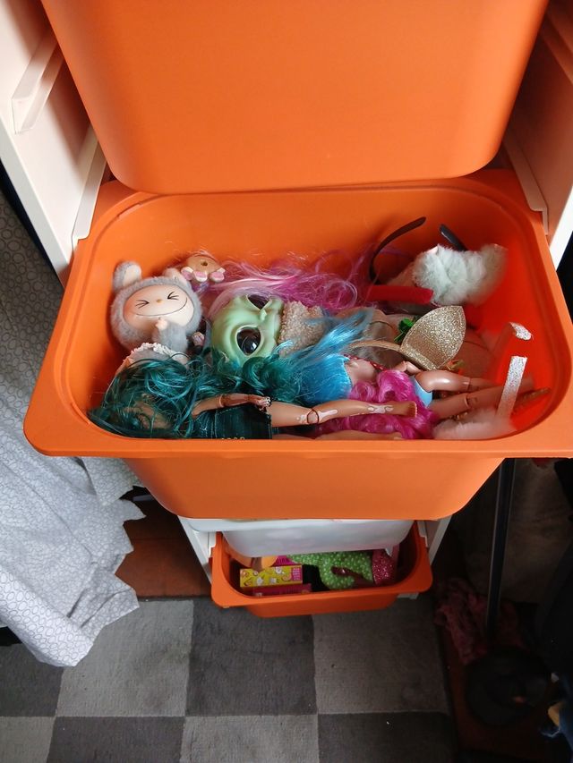 Armario almacenaje juguetes