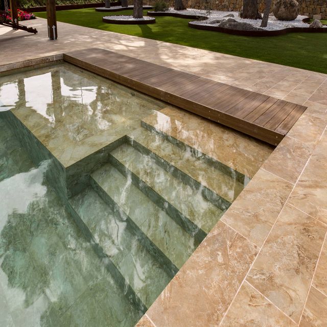 Dale un giro a tu piscina infinity