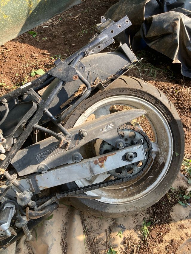 Honda CBR 1000F (91) - Piezas