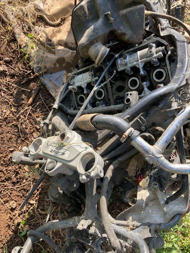 Honda CBR 1000F (91) - Piezas