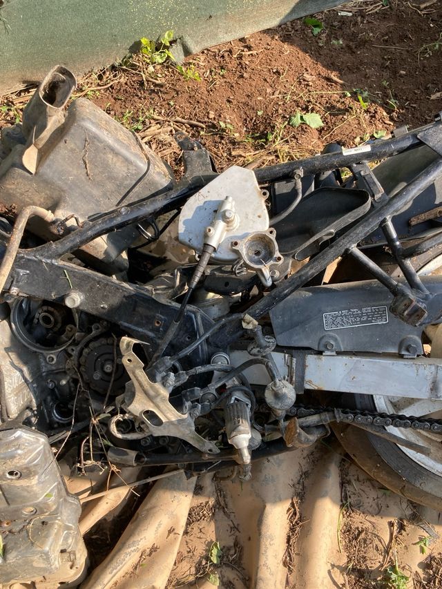 Honda CBR 1000F (91) - Piezas