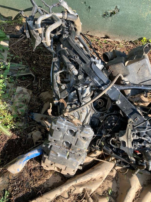 Honda CBR 1000F (91) - Piezas