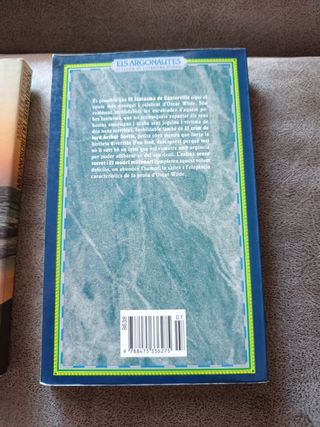 Lote 4 libros+ 2 de regalo Catalán 