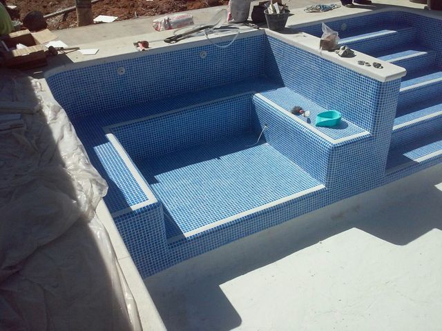 Hiper‐mejora piscina lounge